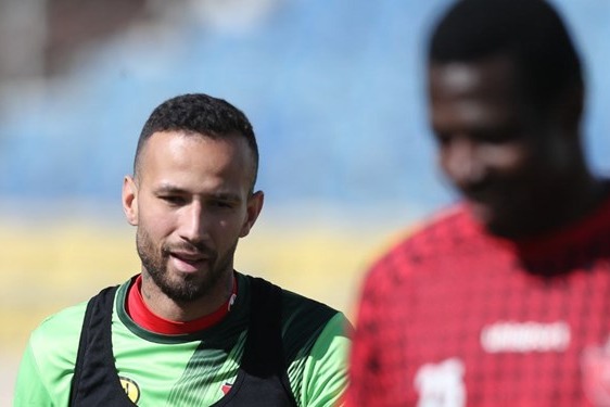 آیا مهاجم برزیلی پرسپولیس در بازی با هوادار به میدان میرود