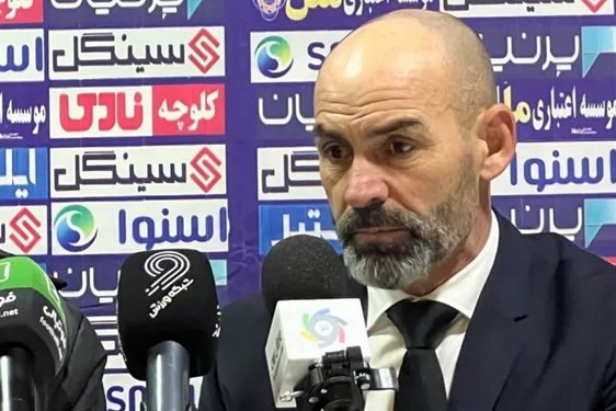 سرمربی تراکتور صبر و حوصله کمی داشتیم