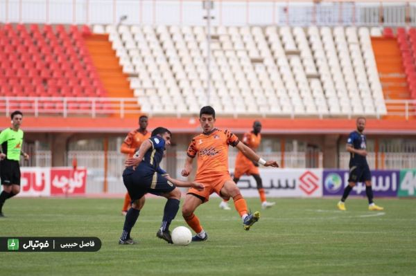 گزارش تصویری اختصاصی دیدار تیمهای مس کرمان و نساجی