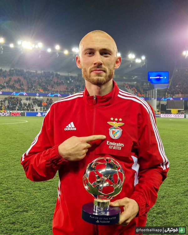  عکس نوشت  فردریک آورسنس به عنوان بهترین بازیکن دیدار کلوب بروخه - بنفیکا انتخاب شد