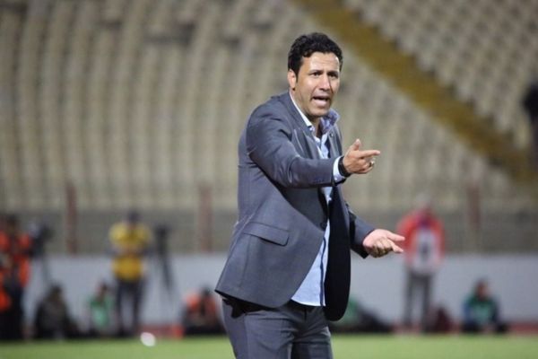 مدیرعامل ذوبآهن در گفتوگو با فوتبالی مذاکره با منصوریان را قویا تکذیب میکنیم قصدی برای تغییر سرمربی نداریم