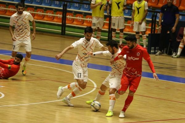  لیگ برتر فوتسال  پایان مسابقات با برد قهرمان و آقای گلی جاوید