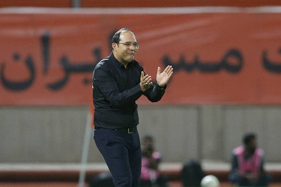  ربیعی  با مشکلات زیادی روبه‌رو هستیم  جام حذفی شرایط خودش را دارد