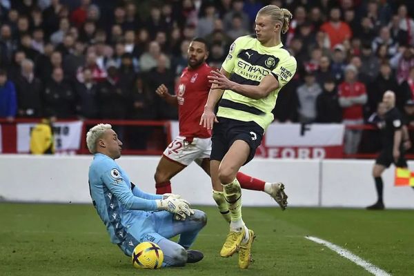 دروازهبان سابق رئال مادرید، کابوس گواردیولا و منچسترسیتی