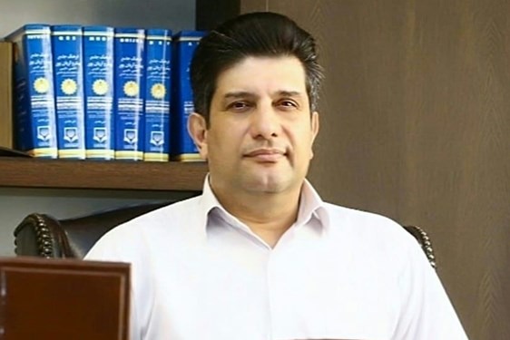  سمیعی  در سریعترین زمان طلب استراماچونی را پرداخت کنیم