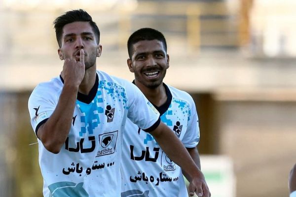  برهانی  مجیدی، محمدحسین فلاح را نپسندید و او به پیکان رفت