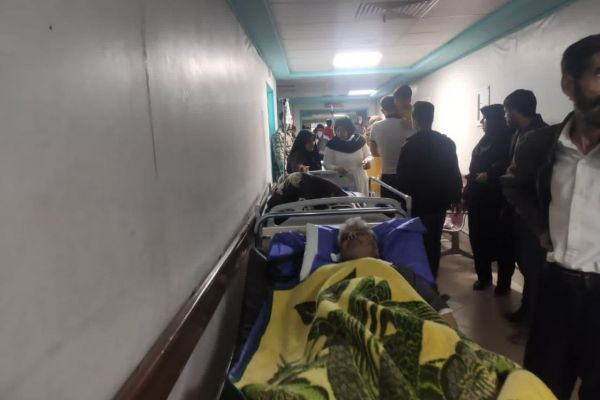 خبر فوری حال چهار نفر از مصدومان حادیه بالگرد بافت کرمان وخیم است وزیر ورزش یکی از چهار مصدوم وخیم است