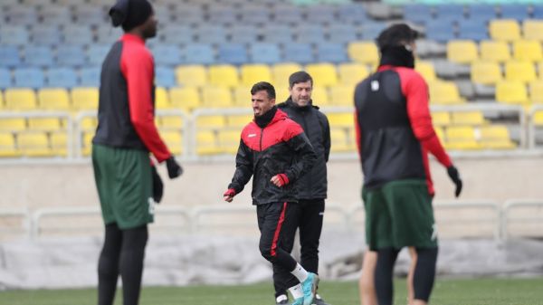  آپدیت مصدومان پرسپولیس  صادقی و دیاباته تا سال آینده نیستند