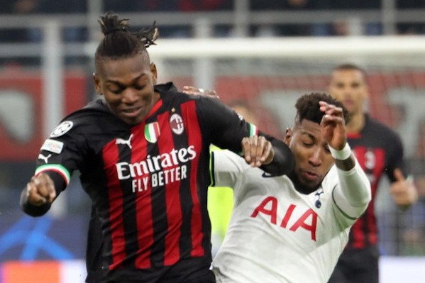 واکنش رافائل لیائو به تمدید قرارداد با میلان باید ببینیم چه می شود