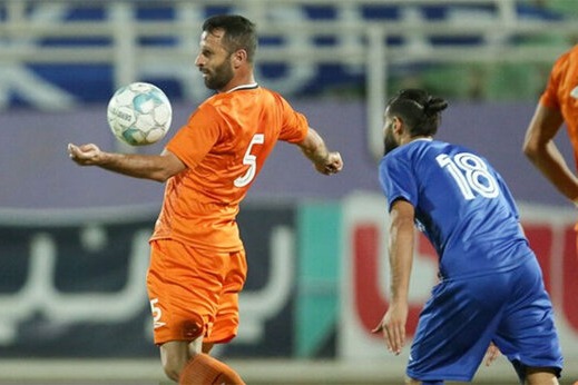  هفته بیست و چهارم لیگ یک  تساوی سایپا و استقلال با چاشنی درگیری  توقف مدعیان به کام فجر