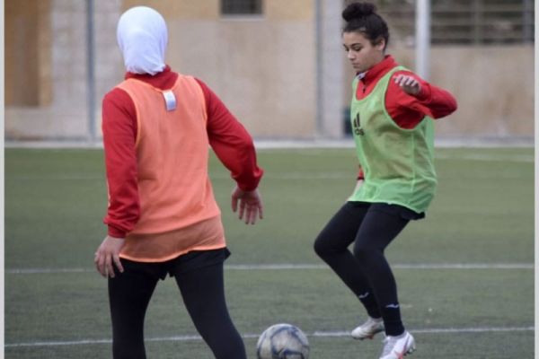 رقیب ایران به مصاف بحرین میرود