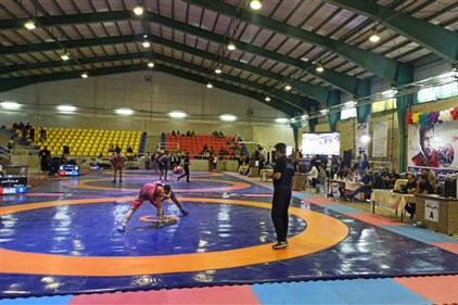  کشتی انتخابی جام تختی  فینالیست شدن احمد بذری، عظیمی و برادر قهرمان جهان در قروه