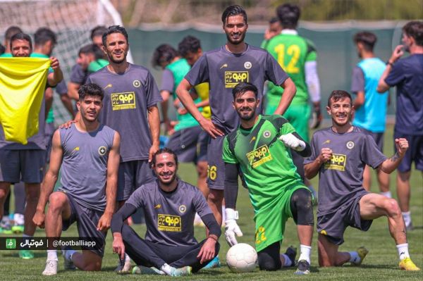  گزارش تصویری  تمرین سپاهان در کمپ باغ‌فردوس، شنبه 5 فروردین 1402