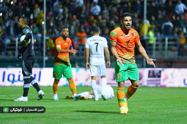  گزارش تصویری اختصاصی  دیدار تیمهای مس رفسنجان و پرسپولیس