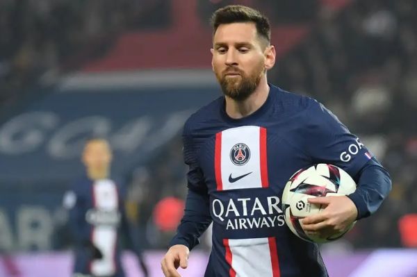  واکنش سرمربی پاریسن ژرمن به هو شدن لیونل مسی