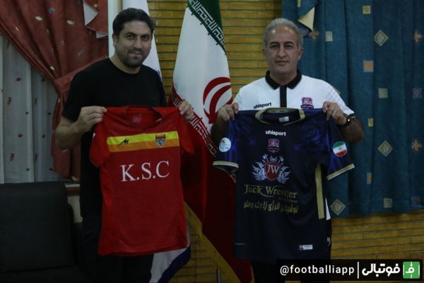  در جریان بازی امشب فولاد و نساجی، نساجی مازندران سُرمه‌ای و فولاد قرمز می‌پوشد