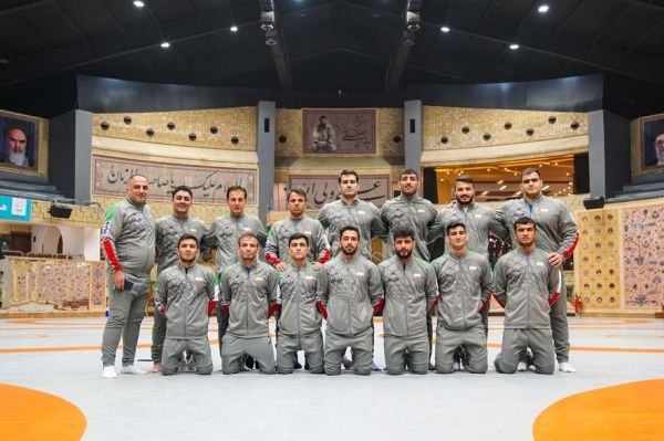 تیم ملی کشتی فرنگی راهی قزاقستان شد