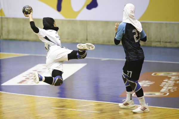 تبعات مشکلات مالی در هندبال زنان عدم برگزاری یک بازی