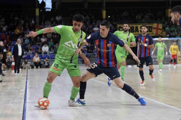 باشگاه پالما خطاب به طیبی یک مسابقه را ترک میکنی یا یک جنگ را