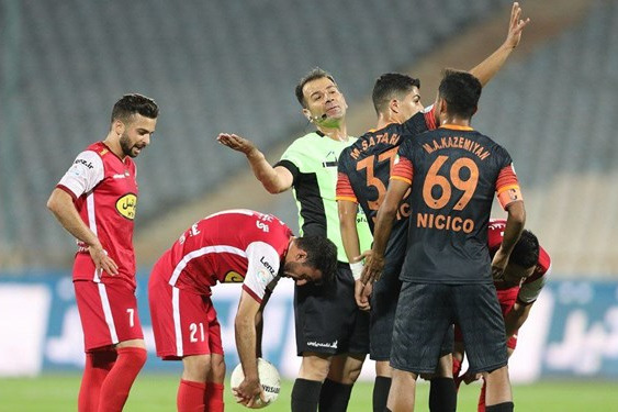 بیانیه مس کرمان در آستانه بازی با پرسپولیس کوپن اشتباهات داوری برای ما پر شده است