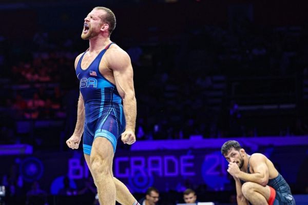  رقیب بزرگ حسن یزدانی در رینگ بوکس  جادوگر آمریکایی به MMA می‌رود