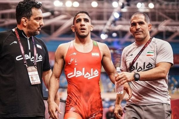  عموزاد اولین ملی‌پوش کشتی آزاد ایران در مسابقات جهانی بلگراد