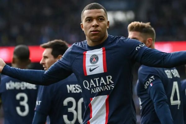  تلاش ستاره سابق فرانسوی برای بردن امباپه به چلسی