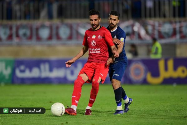 ملوان یک - تراکتور یک خالی شدن باد لاستیکهای تراکتور در انزلی تساوی تراکتور به کام اسدی آقای گل