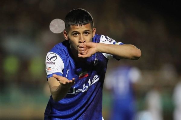 قایدی دنبال پنالتی زدن نیستم و کارم را در زمین میکنم