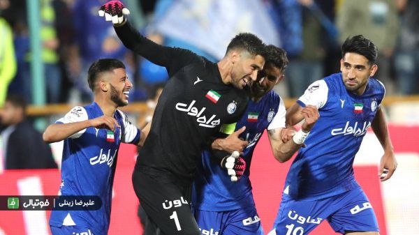  ده نکته از استقلال – هوادار در آزادی  استقلالِ ساپینتو، زیبا، گلزن، مطمئن