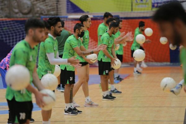 گزارش تصویری تمرین آلومینیوم اراک 30 فروردین