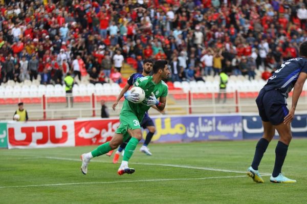 دلجویی مظاهری از تراکتوریها بعد از جدایی ناگهانی