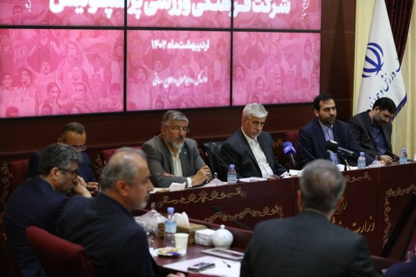 سجادی فوتبال ایران آقای آسیا است باید به استقلال و پرسپولیس در مسیر استاندارد سازی فرصت داد