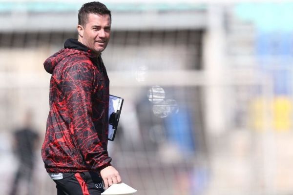 اعتراف مربی خارجی پرسپولیس؛ خانوادهام ایران را دوست دارند