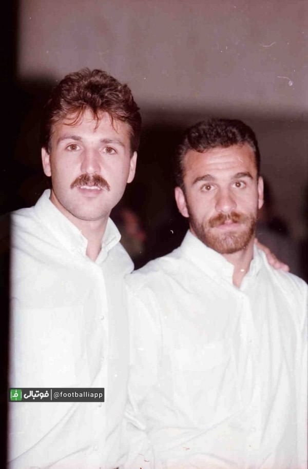  نوستالژی  اکبریوسفی و جوادزرینچه در مراسم بدرقه تیم ملی در راه جام ملتهای ۱۹۹۲ هیروشیما