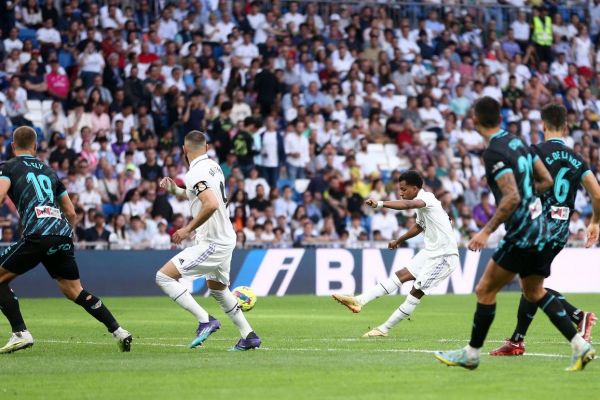  گزارش تصویری  رئال مادرید 4-2 آلمریا  هفته سی و دوم لالیگا