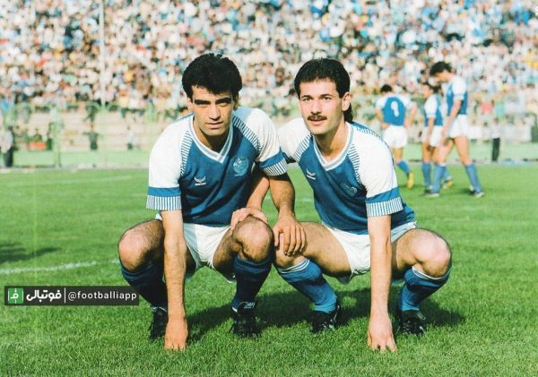  نوستالژی  مجیدنامجومطلق و بیژن طاهری دو هافبک شاخص و ملی پوش استقلال در سال ۱۳۶۶  نامجومطلق در مقطعی مربی و سرمربی موقت استقلال بود در مرحله یک هشتم نهایی لیگ قهرمانان آسیا هم بود  بیژن طاهری هم در حال حاضر سرپرست تیم استقلال است