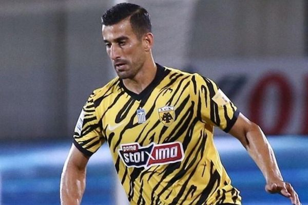  آب پاکی لژیونر ملی پوش روی دست استقلال و پرسپولیس