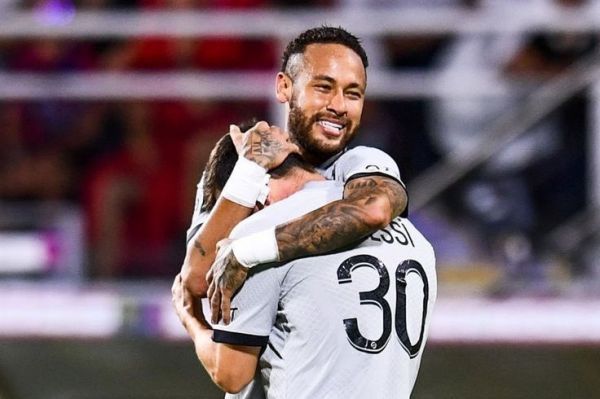  آینده نیمار به مسی گره خورده است