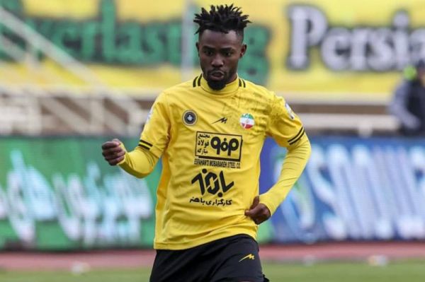  گزارش ویژه  بررسی جدایی ناگهانی مهاجم چند صدهزار دلاری سپاهان بدون گل‌ زده