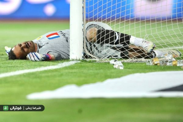 گروسیان برای برد برابر استقلال بازی میکردیم