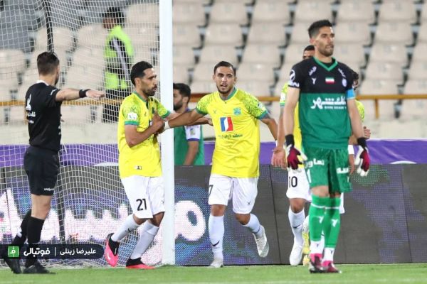  خالدی  محبی زرنگی کرد و پنالتی گرفت