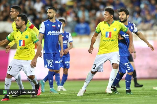  طیبی  پنالتی استقلال درست نبود