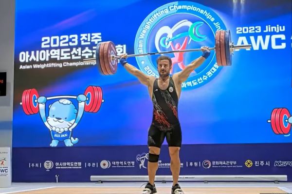  وزنه‌برداری قهرمانی آسیا  جوادی برنزی شد  کیانوش رستمی به مدال نرسید