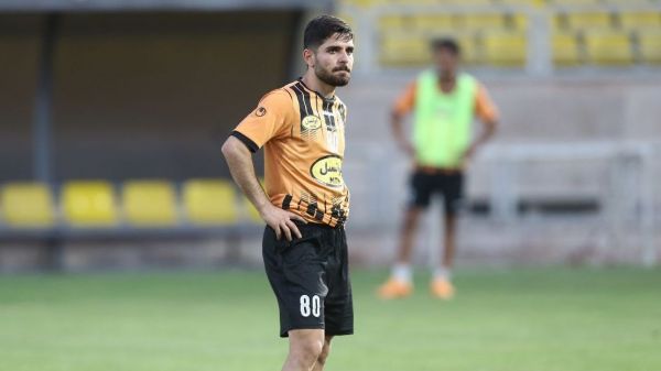  برچسب  فروشی نیست  روی پدیده پرسپولیس