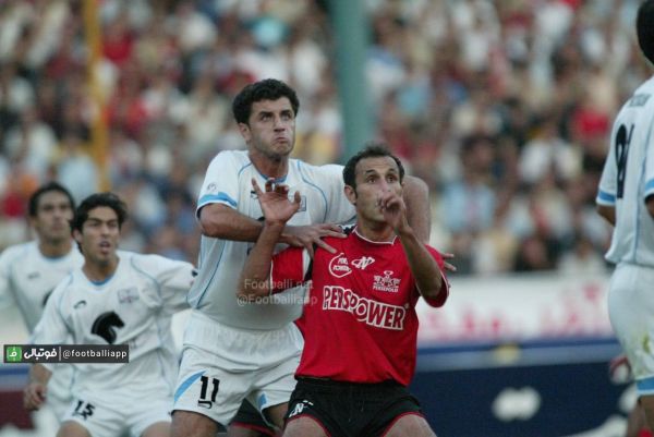  نوستالژی_فوتبالی   یحیی گل محمدی، بهمن طهماسبی، خسرو حیدری و افشین پیروانی در نمایی از بازی پرسپولیس پیکان در لیگ چهارم