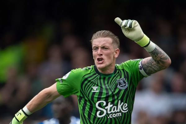 منچستریونایتد به دنبال دروازه بان پرحاشیه؛ عقبنشینی چلسی از خرید اوسیمهن