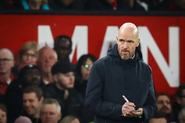  چرا منچستریونایتد نمی‌تواند بدون دردسر به پیروزی برسد