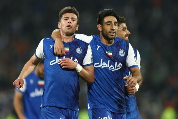  تبریزی‌های استقلال علیه تراکتور در آزادی