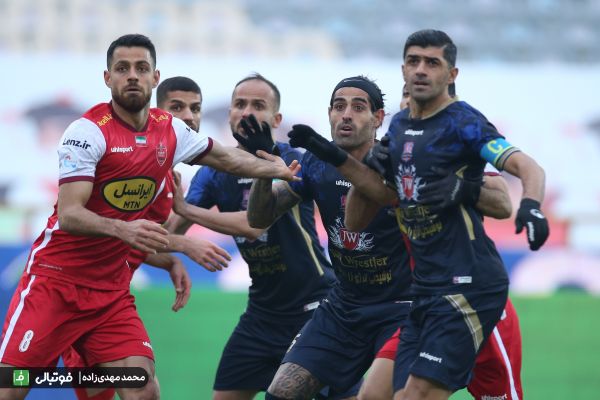 نظر منافی درباره بازی نساجی و پرسپولیس؛ حقیقی شرفش را زیر پا نمیگذارد